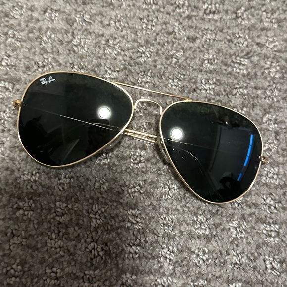 Ray-Ban gold frame aviators _sold - Picture 4 of 7